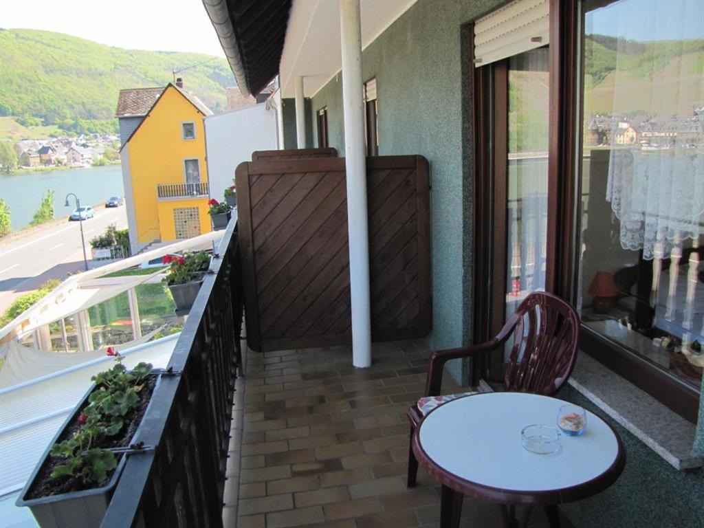 B&B Panoramablick Kattenes Buitenkant foto
